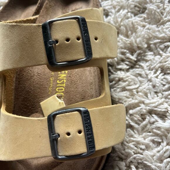 Birkenstock Arizona Big Buckle sandals Latte Cream color, made with Birko-Flor n - Picture 4 of 12